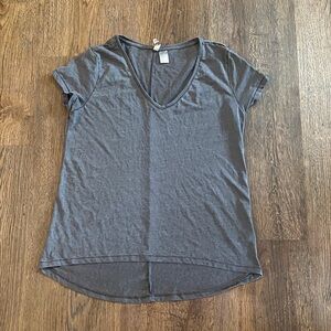 H&M Charcoal Short Sleeve V-Neck Tee